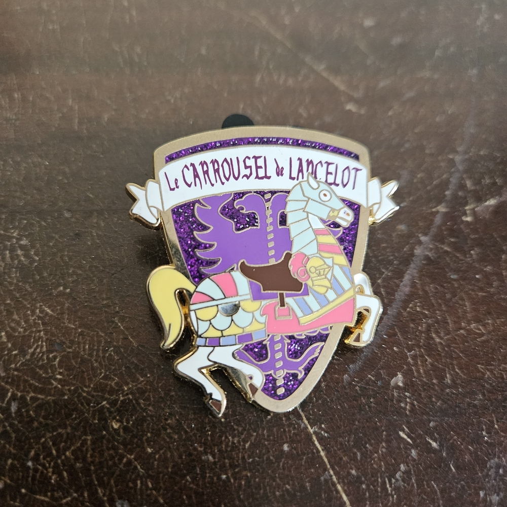 Disneyland Paris Collection Attractions pin Le Carousel de Lancelot. 2012. Mint.